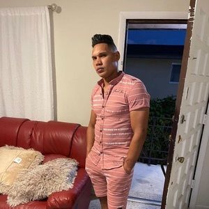 Meet your Posher, Alejandro